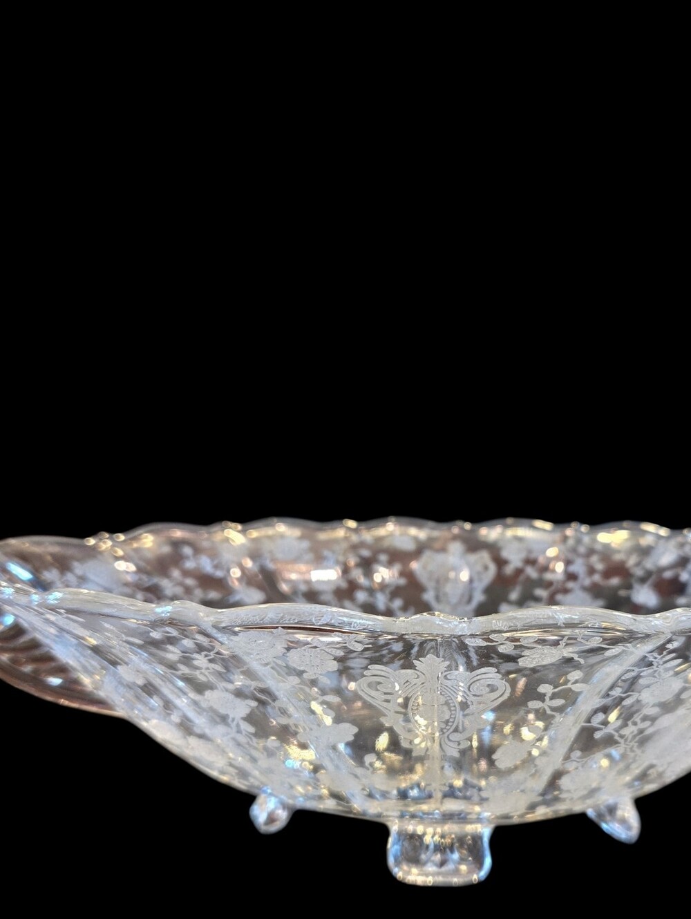 Cambridge Rose Point Clear Etched Glass Footed Bowl - White/Clear
